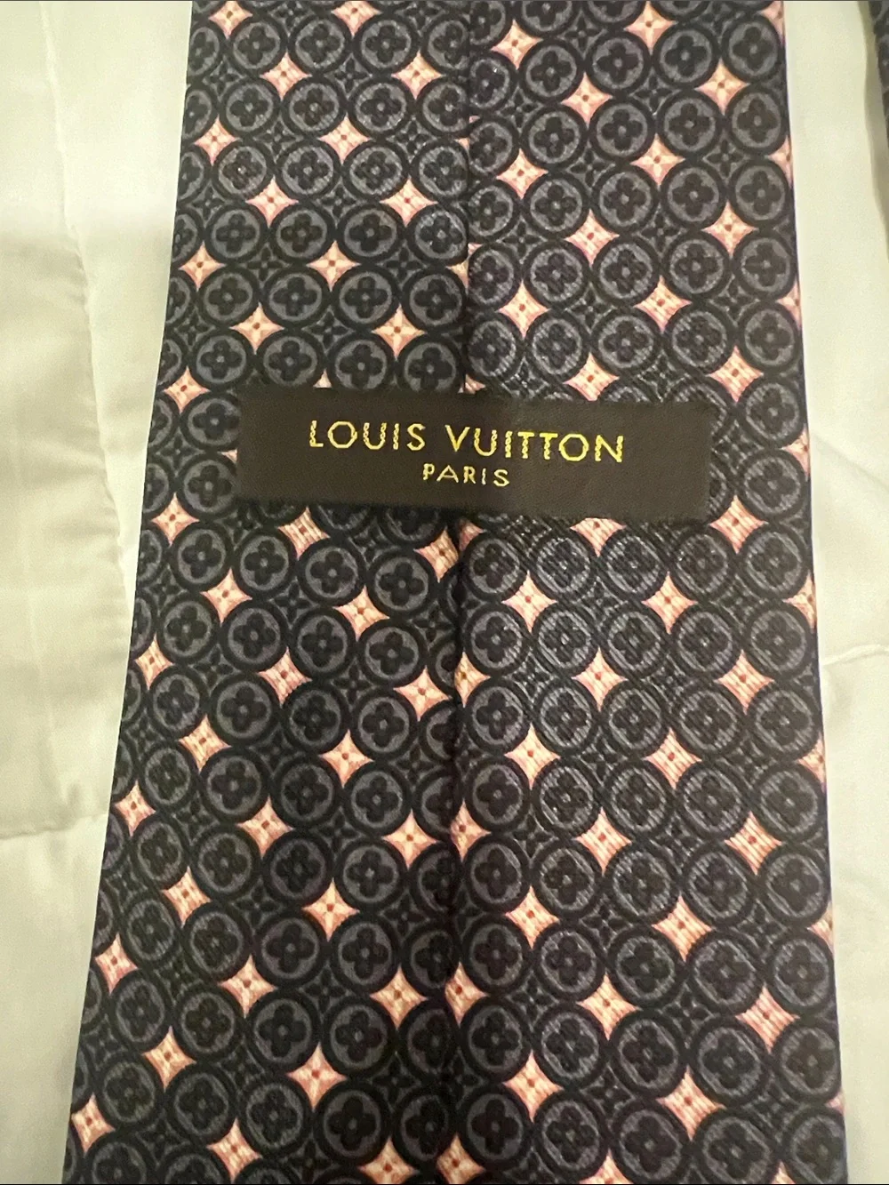Louis Vuitton Black Silk Tie with Pink Motif
